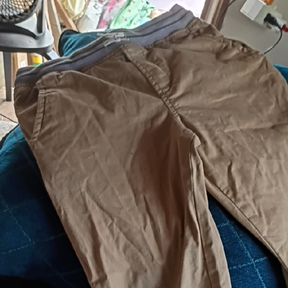 Cat & Jack Kids' Tan Casual Pants